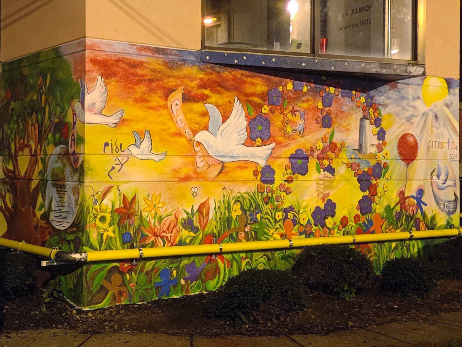 New Haven Peace Wall Photo by Lee Cruz.jpg